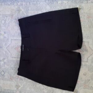 Black Maggie Lane shorts ladies size 8